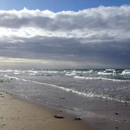 6 Person In Graested-by Traum Græsted